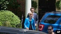 El encuentro se llevó a cabo en la residencia de Clinton, en Washington D.C.