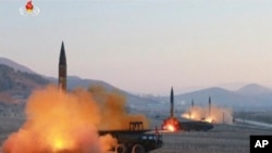 KRT在3月7日发布的视频显示朝鲜发射四枚导弹