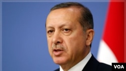 PM Recep Tayyip Erdogan mengecam praktek aborsi di Turki dan menyamakannya dengan “pembunuhan”.
