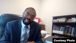 VaPresident Peter Mutasa sachigaro weCrisis in Zimbabwe Coalition