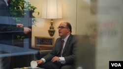 Julio Borges, comisionado de Relaciones Exteriores nombrado por la oposición liderada por Juan Guaidó, en Washington D.C. Octubre 29, 2019. Foto: Alejandra Arredondo - VOA.