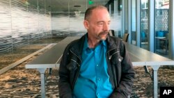 El estadounidense Timothy Brown, conocido como el paciente de Berlín cuando se sometió a un tratamiento similar en Alemania en 2007, que también eliminó su VIH.