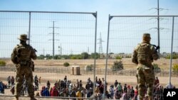 Законопроєкт передбачає 60 мільярдів доларів нової допомоги Україні, 14 мільярдів Ізраїлю,
10 мільярдів доларів підуть на гуманітарну допомогу цивільному населенню в таких проблемних точках, як Україна, Газа і окупований Західний берег. AP Photo/Andres Leighton
