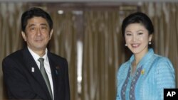 日本首相安倍晉三與泰國總理英祿星期四在曼谷會面