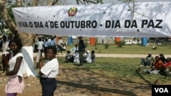 Marcha do Dia da Paz em Moçambique 4 de Outubro (Foto SAPO)