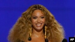 "Renaissance" ภาพยนตร์โดย บียอนเซ่Beyoncé