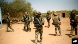 Tentara Perancis mengamankan wilayah di Gao, Mali utara.