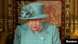 La Reine Elisabeth II, le 19 décembre 2019 à Londres.