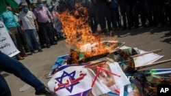 Palestinians protest in Gaza City against the UAE and Bahraini normalization agreement with Israel, Sept. 15, 2020. 