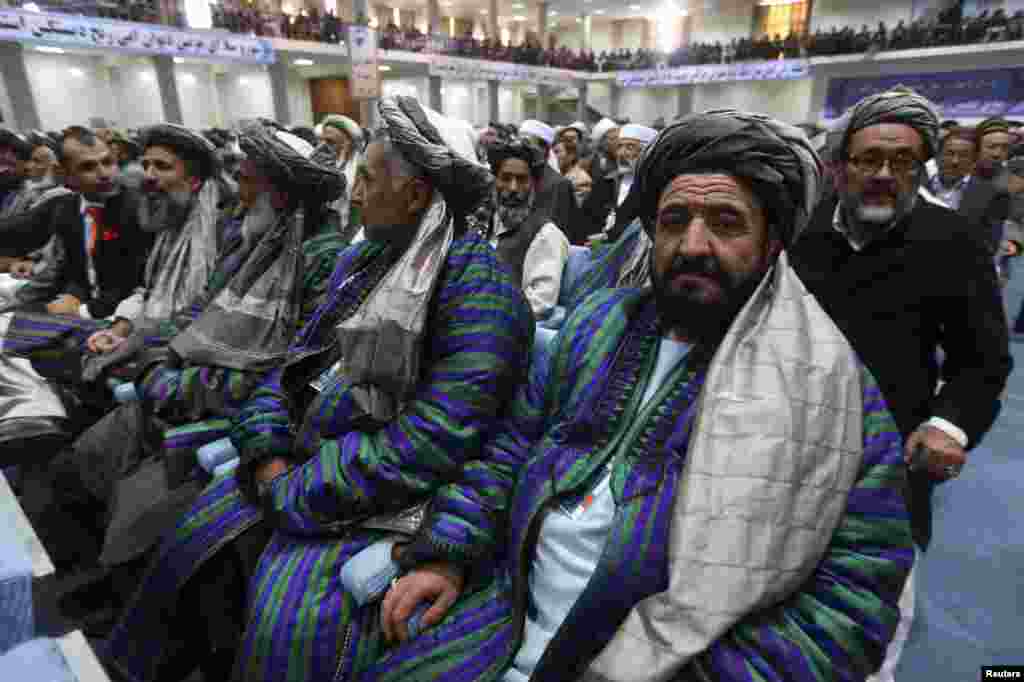 Members attend the Loya Jirga in Kabul, Nov. 21, 2013.
