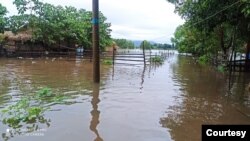 ရေကြီးနေသော မွန်ပြည်နယ် ဘီးလင်းမြို့တနရော (ဓာတ်ပုံ - Courtesy)