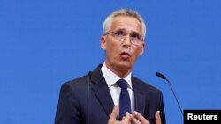 «Ми підтримуємо право України обирати власний шлях і вирішувати, частиною яких безпекових угод вона хоче бути. Зараз ми зосереджені на наданні негайної підтримки Україні, щоб допомогти їй захиститися від жорсткого російського вторгнення» –  Генсек НАТО.
