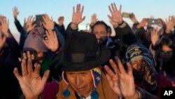 Las comunidades indígenas aymaras celebran el año nuevo andino 5.531 o "Willka Kuti que se traduce como, regreso del sol, en aymara.