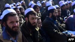 Pemerintah Afghanistan mengumumkan rencana "pembebasan bersyarat" ribuan tahanan Taliban, namun ditolak oleh kubu Taliban (foto: dok). 