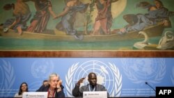 Doudou Diene arongoye umurwi wa ONU uriko utohoza ku Burundi na madamu Francoise Hampson ari mu bagize uwo murwi
