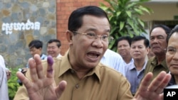 លោកនាយករដ្ឋមន្ត្រីហ៊ុនសែន