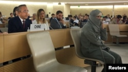 中国新疆维吾尔自治区副主席吐尼亚孜2019年6月25日在日内瓦的联合国人权理事会第41届会议上为中国当局在新疆设立再教育营辩护。