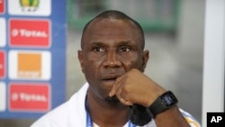 Entraîneur Florent Ibenge ya V.Club, awa na match ya ba éliminatoire ya CAN 2017 na stade de Port-Gentil, Gabon, 24 janvier 2017. 