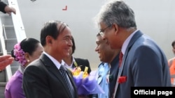 သမ္မတ ဦးဝင်းမြင့် အိန္ဒိယနိုင်ငံသို့ ဆိုက်ရောက် (MOI)