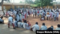 Alunos, Luanda