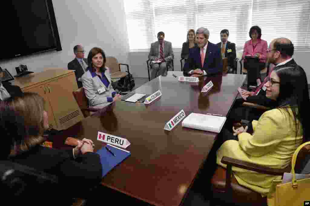 El secretario de Estado, John Kerry participa de una reunión con los países miembros de la Alianza del Pacífico en el marco de la 68 Asamblea General de la ONU en Nueva York.