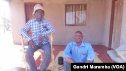 VaMorris Masekesa (kuruboshwe) nasabhuku Masekesa, VaEdson Masekesa, vari kunzi naIshe Tshovani varipe. 