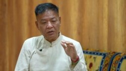 ཞིས་ཅིང་ཕིང་གི་ལས་ཡུན་གསུམ་པར་གྲངས་ཉུང་མི་རིགས་ཀྱི་ངོ་བོ་རྩ་མེད་བཟོ་རྒྱུའི་ཉེན་ཁ།