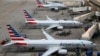 American Airlines, termasuk di antara maskapai AS yang menangguhkan layanan penerbangannya ke China karena kekhawatiran penyebaran virus corona (foto: ilustrasi). 