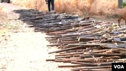 Weapons seized from suspected terrorists, high way robbers and poachers are displayed in Garoua, Cameroon, Dec. 15, 2019. (Moki Edwin Kindzeka/VOA)