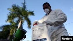 Hasta el 12 de agosto, el Departamento de Salud de la isla había reportado 1.690 casos de Zika confirmados, incluidas infecciones en 1.035 mujeres embarazadas.