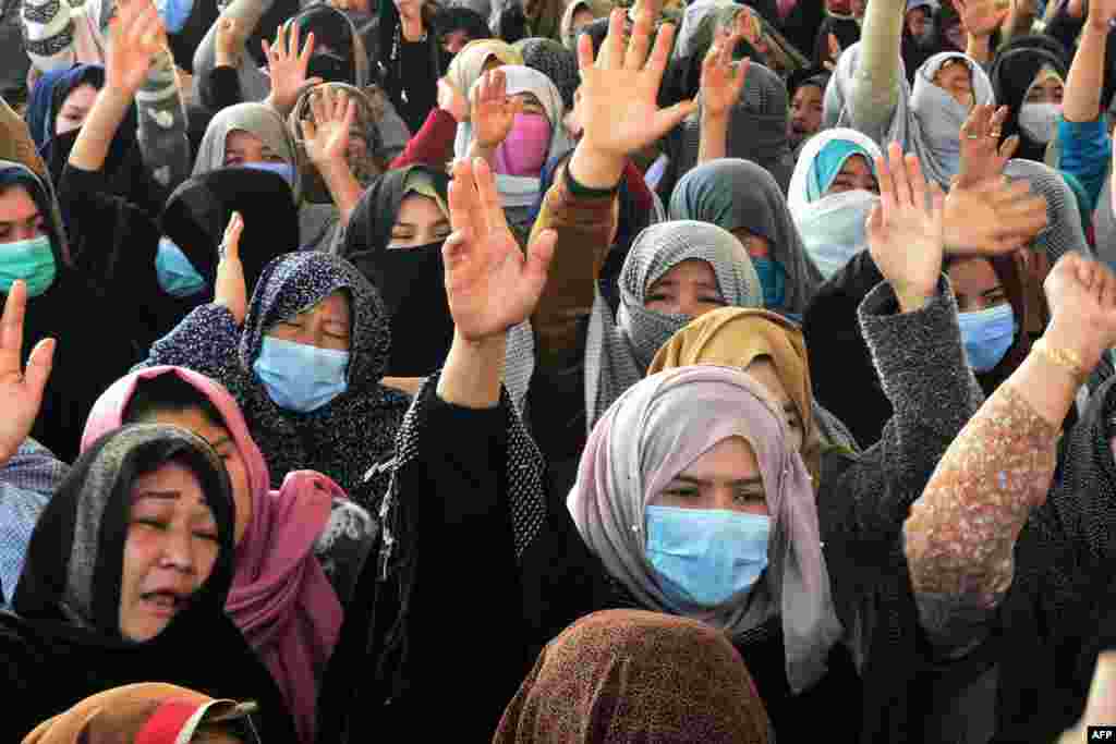 اس سے قبل بھی سورینج، مارواڑ، سنجدی، مچھ، ہرنائی اور دُکی سے کان کنوں کو اغوا کیا جاتا رہا ہے۔ جن میں سے بعض کو قتل بھی کیا گیا۔