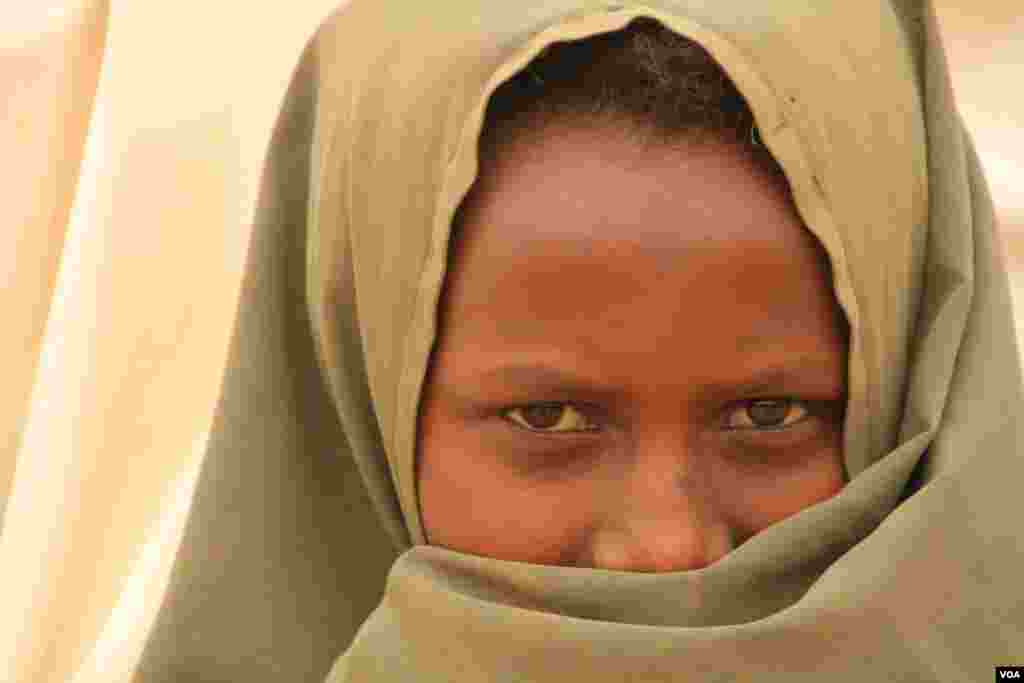 A refugee in Kenya’s Dadaab refugee camp on September 19, 2016. (Jill Craig/VOA)