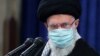 علی خامنه‌ای.