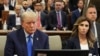Bivši američki predsednik Donald Tramp na suđenju za finansijsku prevaru po otpužnici u građanskoj parnici podnetoj u državi Njujork, 2. oktobra 2023. (Foto: AFP/Brendan McDermid) 