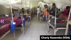 Babeli na lopitalo ya référence ya Minova, Nord-Kivu, RDC, le 13 février 2018. (VOA/Charly Kasereka)