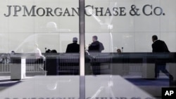 JPMorgan señaló que no hay pruebas de que la violación de los datos incluyera números de cuenta de los clientes, contraseñas, números de seguro social o fecha de nacimiento.