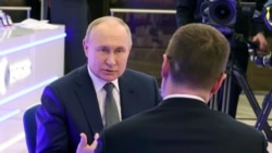俄羅斯總統普京（Vladimir Putin）2024年2月14日接受官媒訪問。 （克里姆林宮照片）