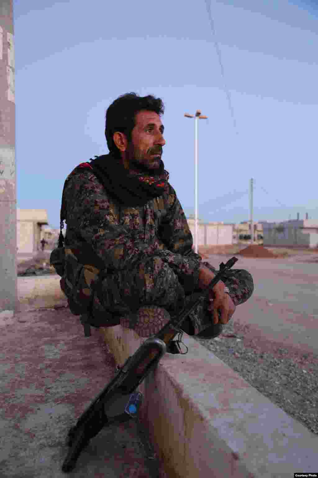 A field commander from the People’s Protection Units in Kobani, Syria, Oct. 22, 2014. (Shirwan Qasim / Transterra Media)