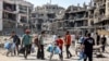 Des dizaines de milliers de Palestiniens fuient les combats dans la ville de Gaza