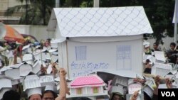 Victims of Dey Krahorm Eviction Hold 7th Anniversary 