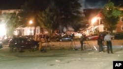 Las fotos y los videos del incendio muestran el colapso de los apartamentos situados sobre la calle Piney Branch de Silver Spring, Maryland.