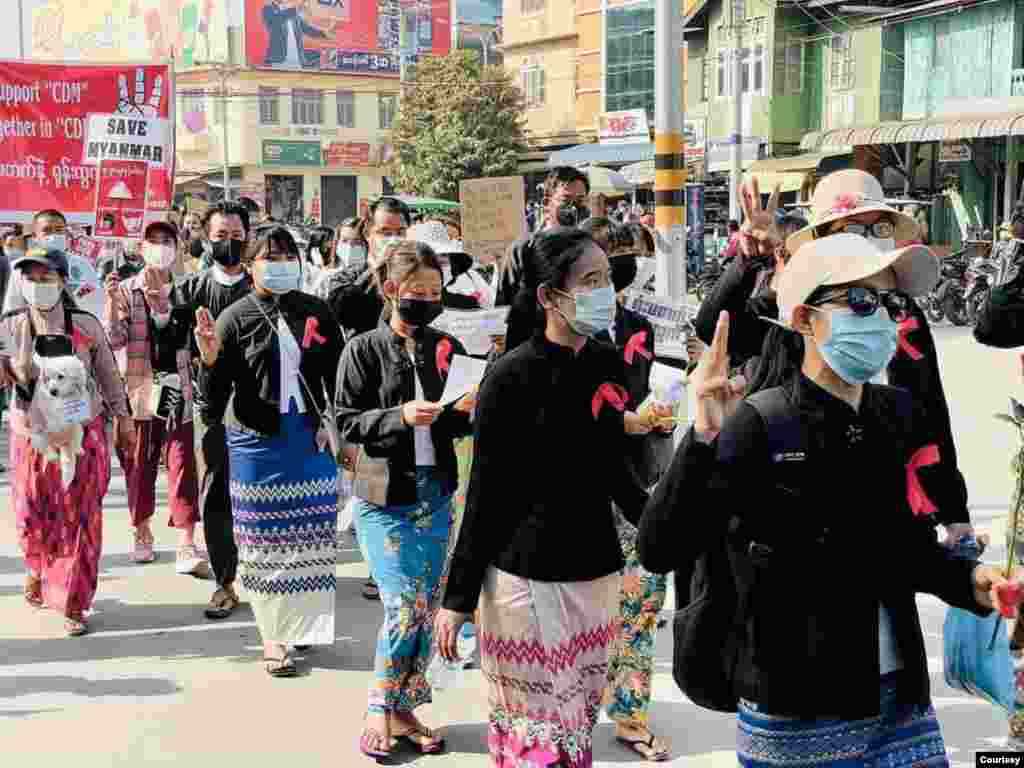 ကလေးမြို့ စစ်အာဏာသိမ်း ဆန့်ကျင် ဆန္ဒပြပွဲ။ (ဖေဖော်ဝါရီ ၁၂၊ ၂၀၂၁)