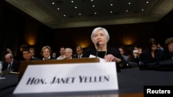 Janet Yellen en su primera audiencia en el Congreso.