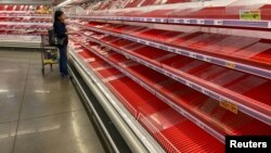 2020年3月13日德州奧斯汀一家被搶購的雜貨店。