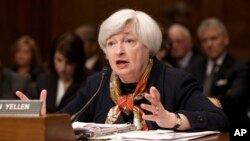 Federal Reserve Chair Janet Yellen appears before the Senate Budget Committee to examine the nation's economic and fiscal outlook, Capitol Hill in Washington, May 8, 2014.