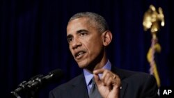 Presiden Amerika Serikat Barack Obama sdalam konferensi pers di Hotel Landmark Mekong Riverside, Vientiane, Laos, 8 September 2016 (AP Photo/Carolyn Kaster).