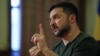 Украинскиот претседател Зеленски зборува за време на интервју во Киев