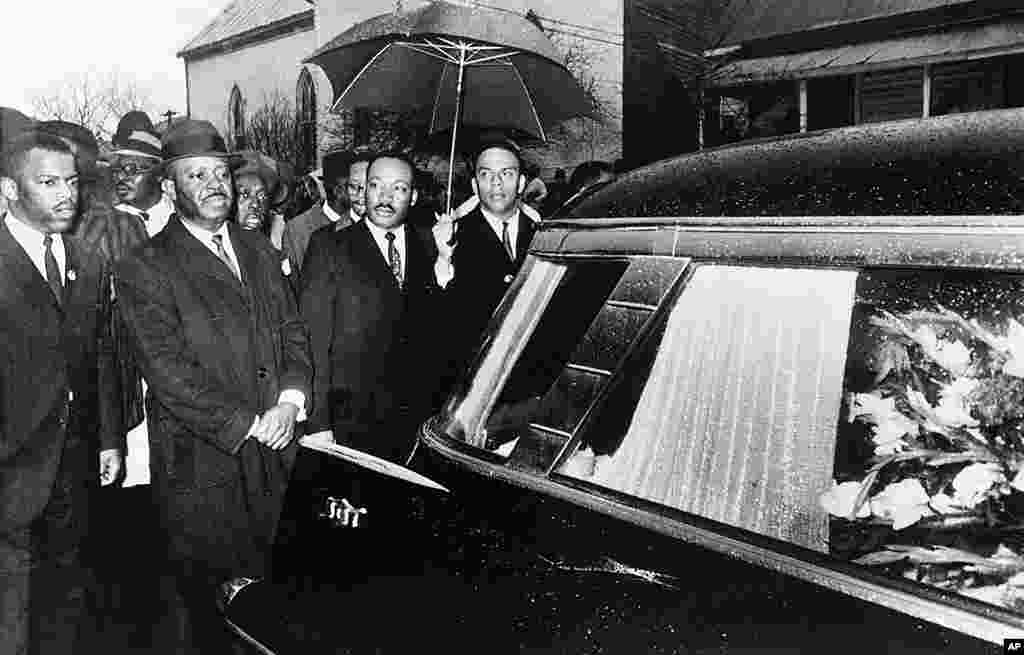 1965