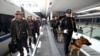 深圳警方针对维吾尔人采集信息