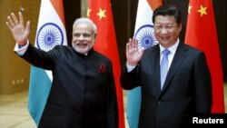 印度总理莫迪与中国国家主席习近平(资料照片)。